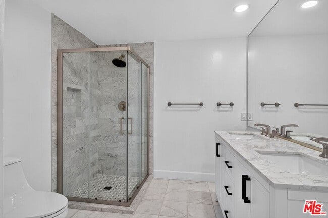 Building Photo - 75562 Camino De Plata N