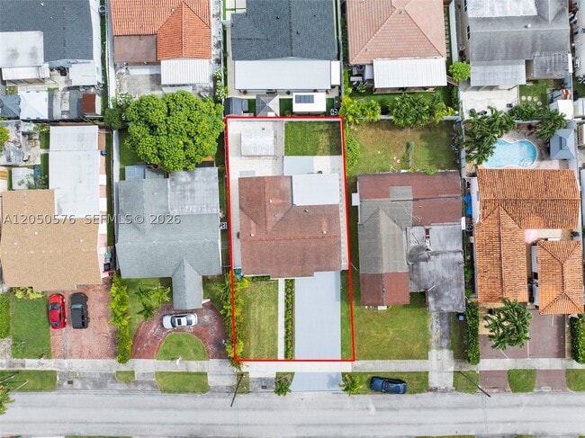 Building Photo - 3481 SW 87th Ct