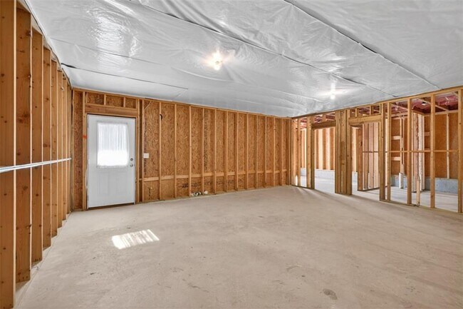 Building Photo - 3861 Heirloom Loop Ct NE