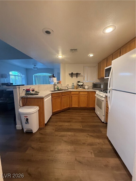 Building Photo - 7400 W Flamingo Rd