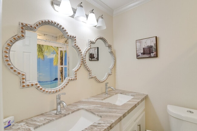 Building Photo - 1206 26th St