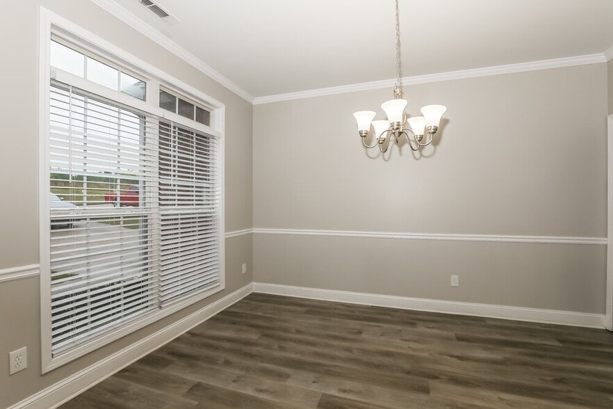 Building Photo - 12390 Muir Field Ct