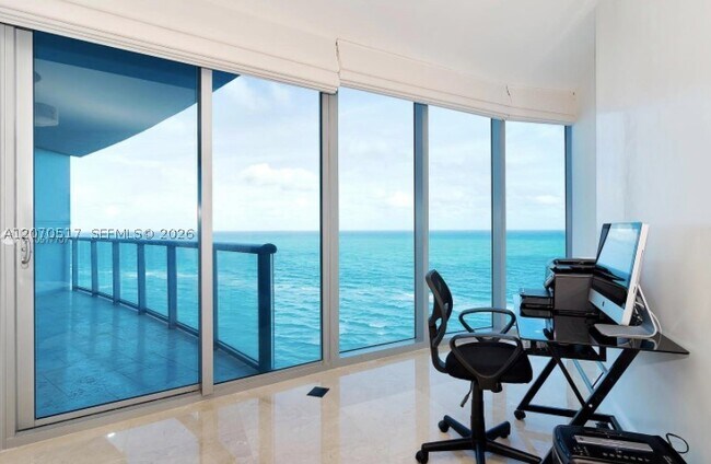 Building Photo - 17001 Collins Ave