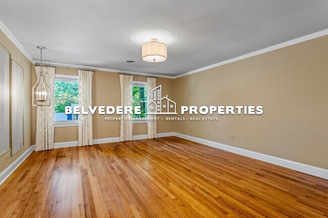 Building Photo - 4 bed in Hamilton Lakes