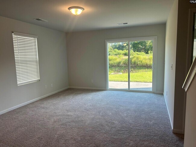 Building Photo - 821 Wolfsburg Rd