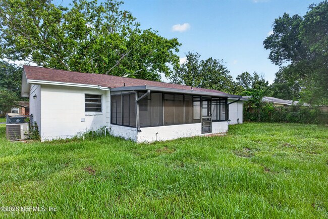 Building Photo - 12351 Condor Dr