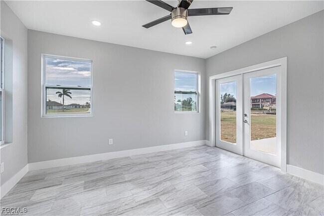 Building Photo - 3820 Embers Pkwy W