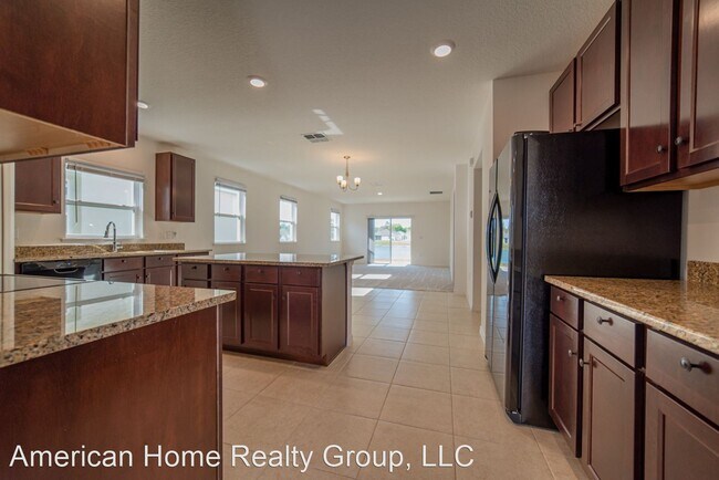 Building Photo - 3 br, 2 bath House - 222 Jackson Loop