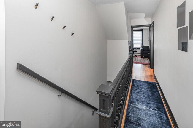 Building Photo - 357 Nassau St