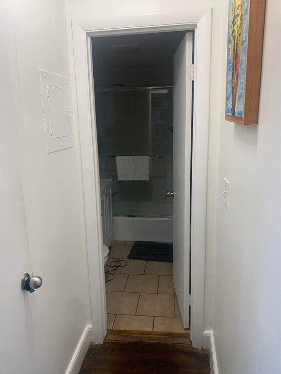 Building Photo - 502 Beach St