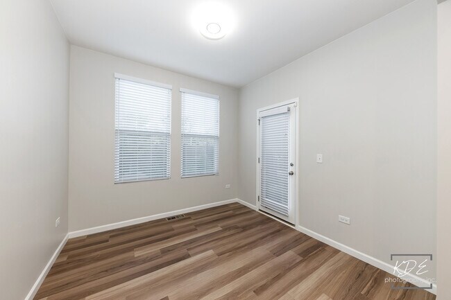 Building Photo - 2110 Weatherbee Ln