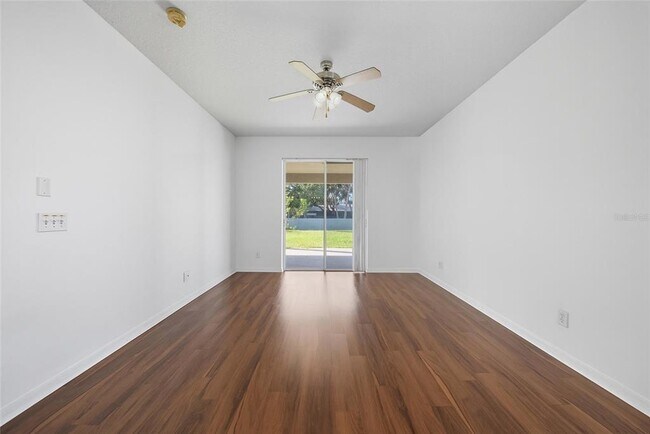 Building Photo - 8630 Sandy Plains Dr