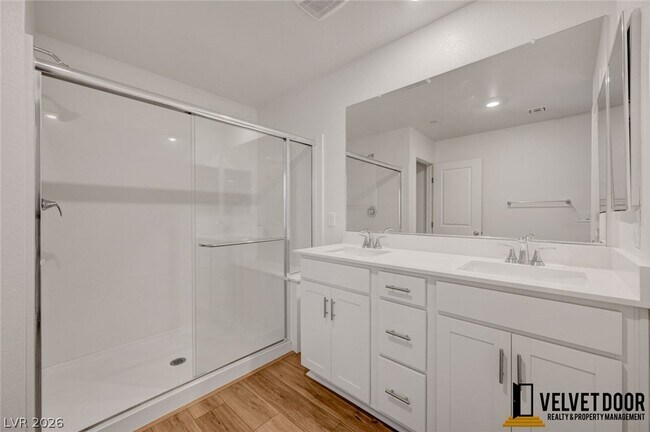Building Photo - 2725 Luzzi Walk