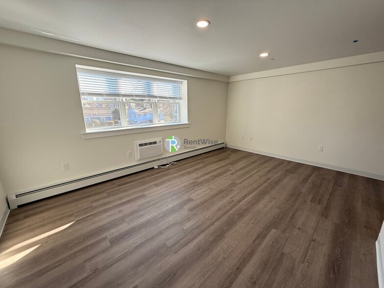 Building Photo - 16 Beals Rd