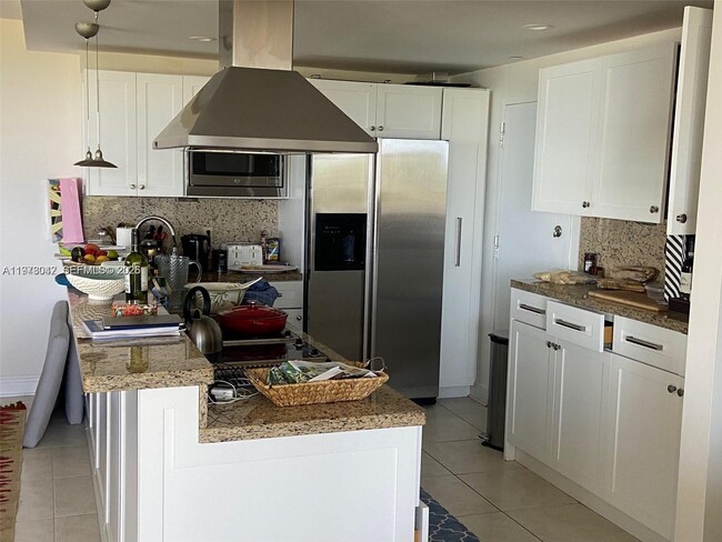 Building Photo - 177 Ocean Ln Dr