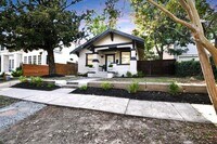 Building Photo - 407 Cordell St