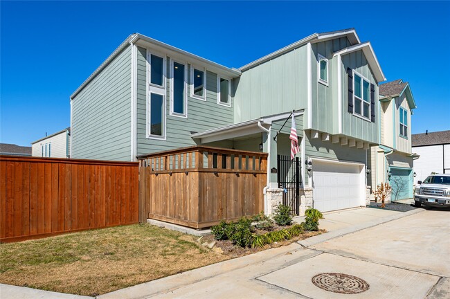 Building Photo - 719 Sandy Bay Ln