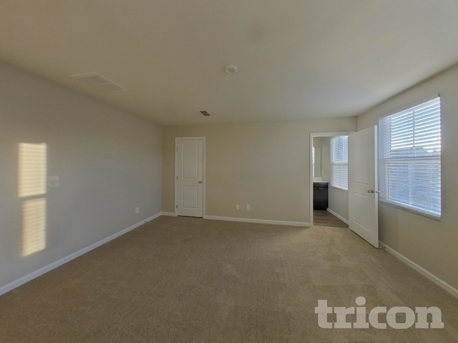 Building Photo - 467 Hobson Wy