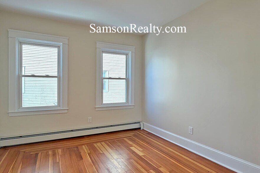 Building Photo - 178 Hillside Ave