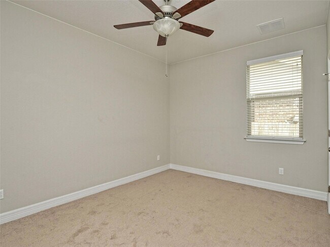 Building Photo - 3724 Lunet Ring Way