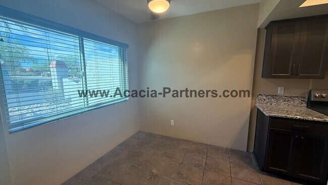 Building Photo - Three bedroom townhome with community pool