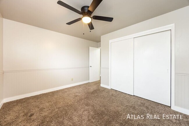 Building Photo - 1809 Eagle View Dr