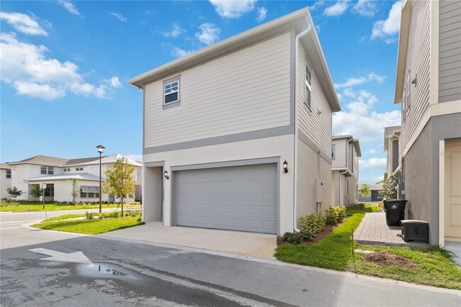 Building Photo - 10205 Bragg Aly