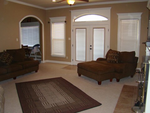 Building Photo - 5309 Cypress Dr