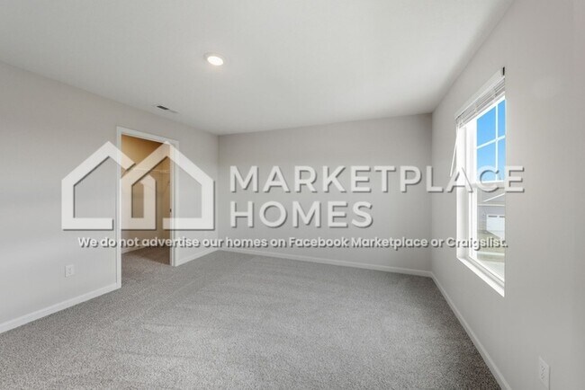 Building Photo - 6300 Trailview Dr