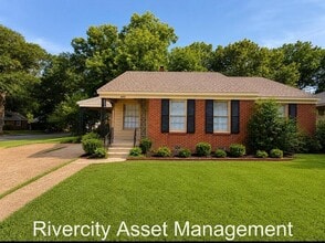 Building Photo - Berclair Beauty!!! Spacious, and section 8 welcomed !!!!!