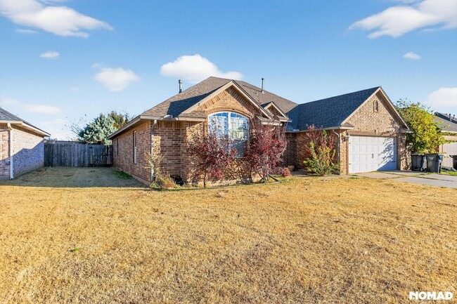 Building Photo - 941 NE 30th St