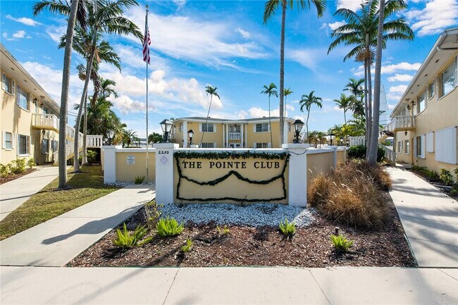 Building Photo - 5900 NE 22nd Way