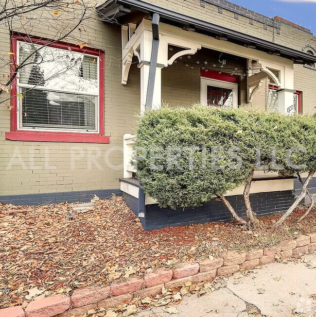 Building Photo - 1607 E 23rd Ave
