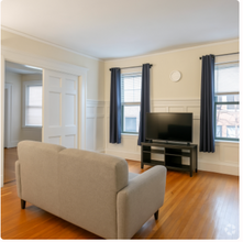 Building Photo - 1247 Beacon St