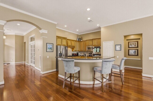 Building Photo - 23915 Hamptonshire Ln