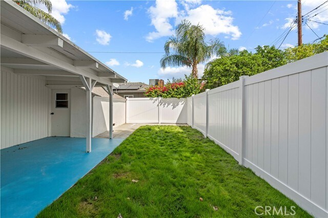 Building Photo - 7420 Caldus Ave