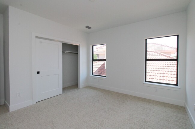 Building Photo - ** BRAND NEW CONSTRUCTION SINGLE FAMILY TW...