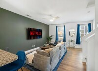 Building Photo - 4118 Bunker Dr