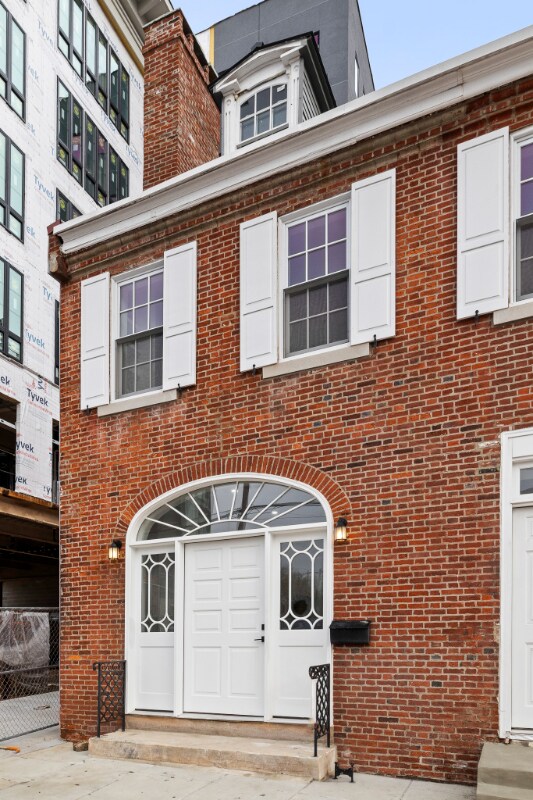 Building Photo - 33 Fairmount Ave
