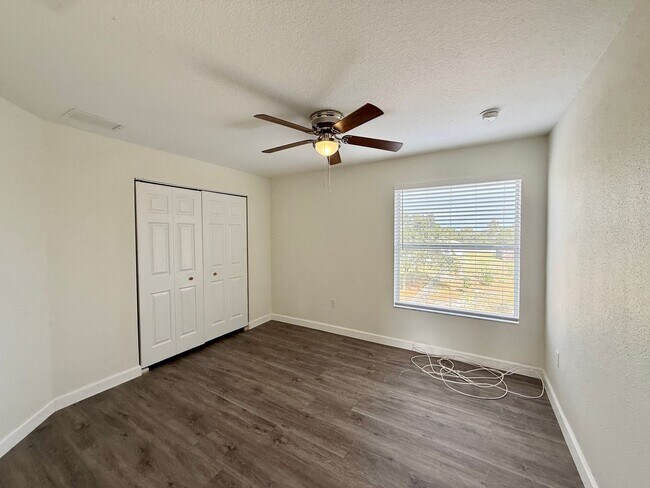 Building Photo - GORGEOUS, Large Completely Renovated Two-Story 4/2.5 PLUS LOFT in POINCIANA VILLAGES!