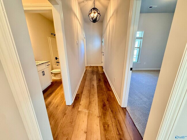Building Photo - 16541 Aspen Ln