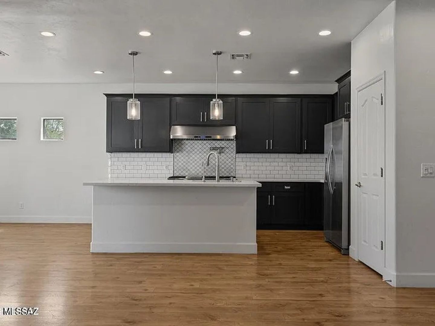 Building Photo - 15205 S Avenida Rancho Sereno