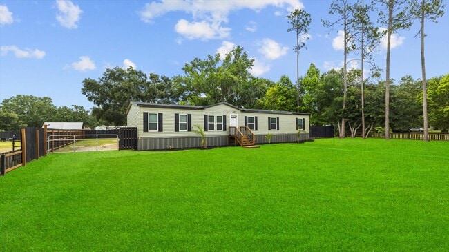 Primary Photo - 30239 Clearview Dr