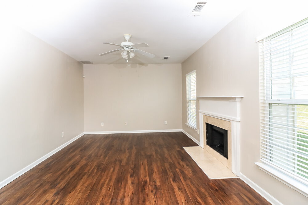 Building Photo - 1647 Bradmere Ln