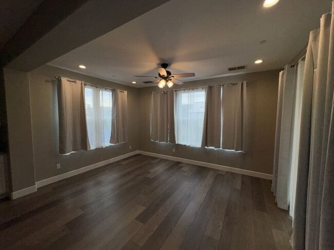 Building Photo - A Great House to Call Home!