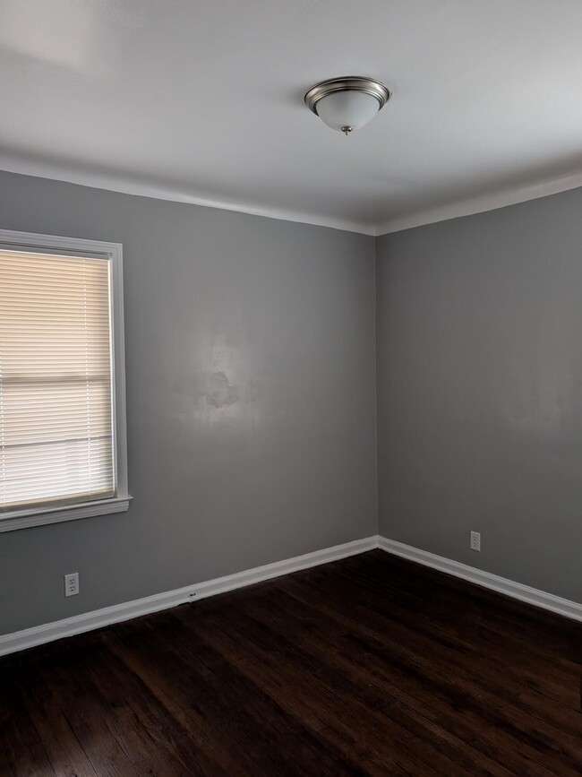 Building Photo - 20265 Stotter St