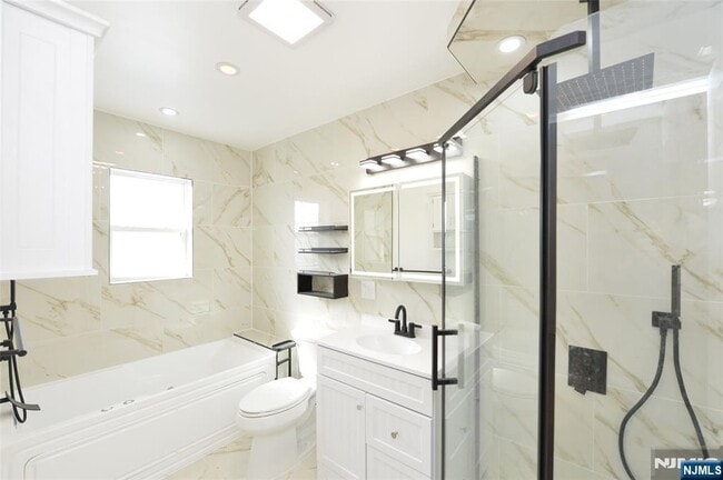 Building Photo - 300 NJ-17