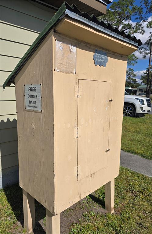 Building Photo - 1634 Dolphin Dr