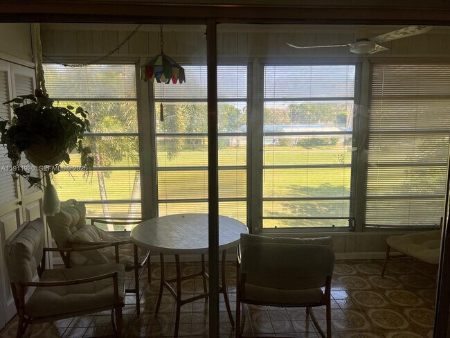 Building Photo - 3102 Portofino Point