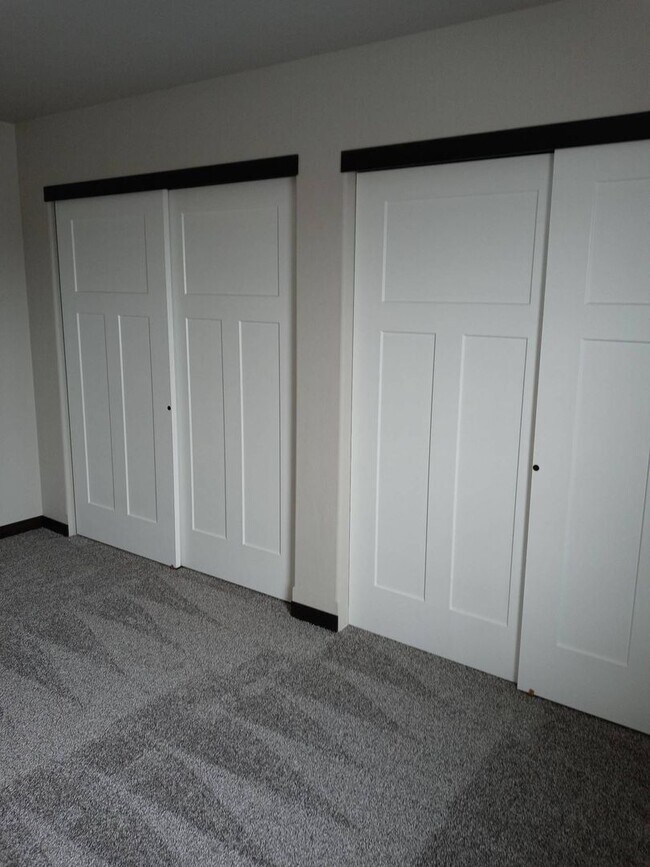 Building Photo - Beautiful Brand New Post Falls Home on the Prairie